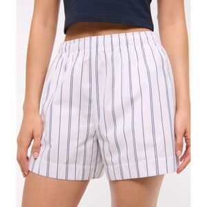 Abercrombie & Fitch White Navy Striped Poplin Pull On Shorts Size Large NWT